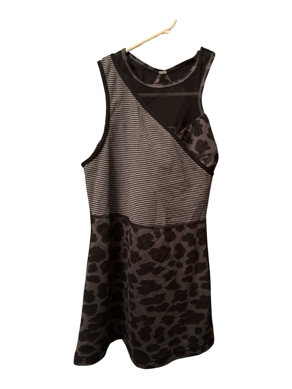 Lululemon Cold Shoulder 2 in 1 Meshed Up Bra and Tank Top Camo size 6 RARE